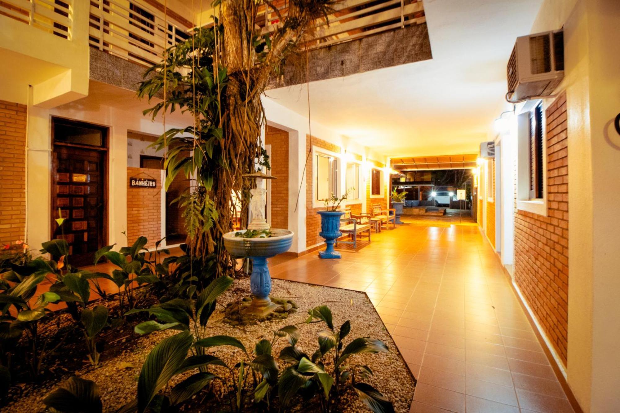 Velinn Pousada Ubatuba Tropical Екстериор снимка
